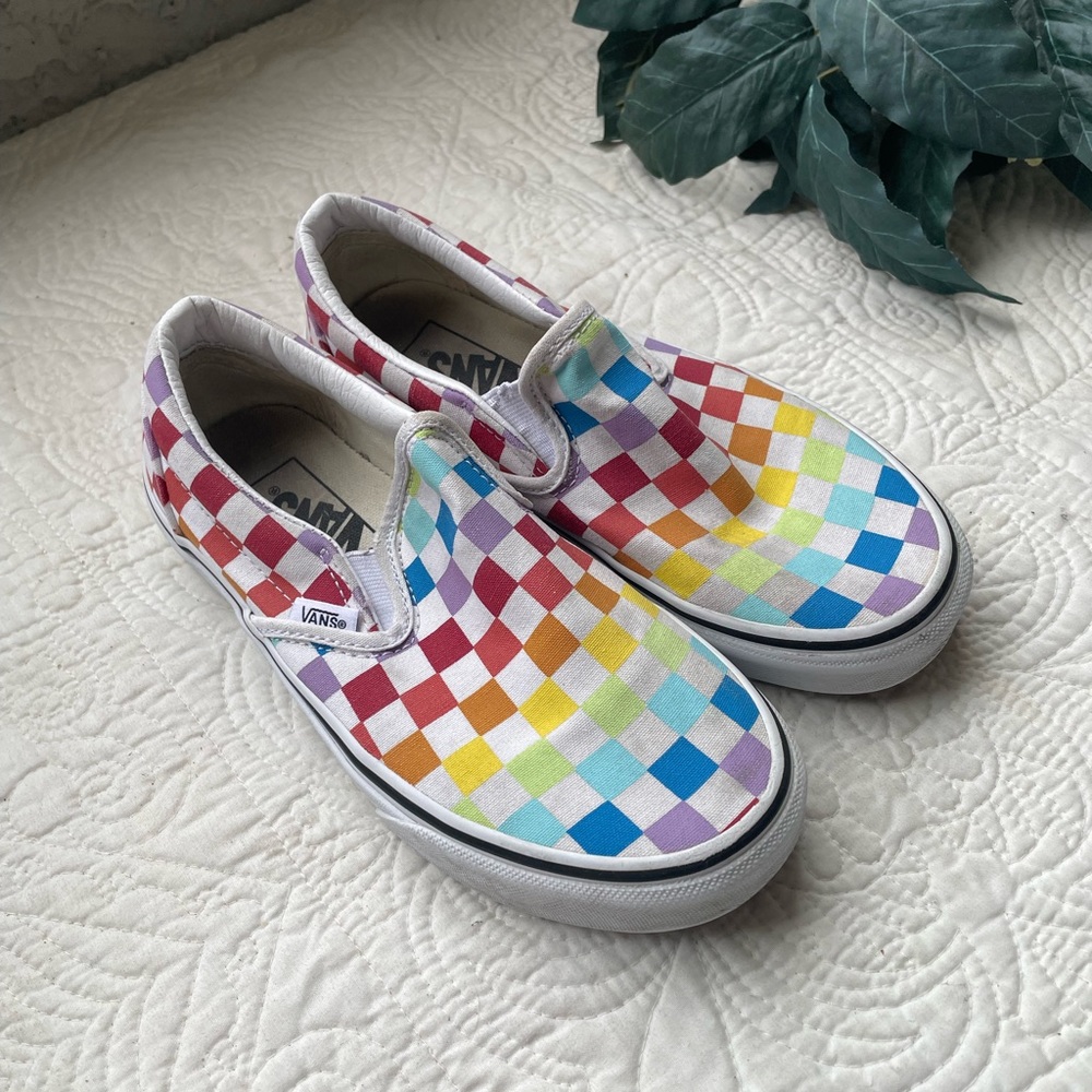 Gently Worn Vans Slip Ons Sz5.5